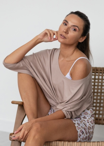 Bluzka oversizowa do jogi | Sklep internetowy SeeMe Shop