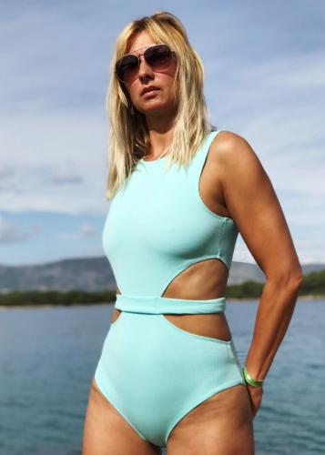 Monokini plażowe, Sylwia Skowrońska, właścicielka marki SeeMe | Strój do pole dance | Sklep internetowy SeeMe Shop