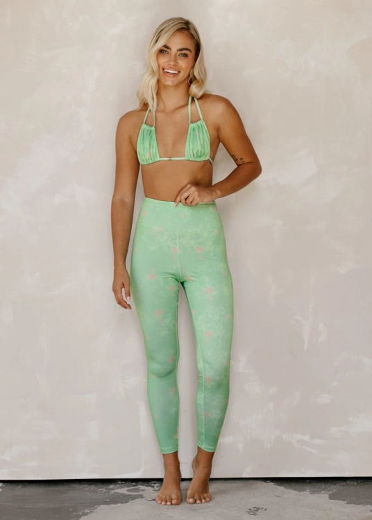 Pistacjowe legginsy na fitness | Strój fitness | Sklep internetowy SeeMe Shop