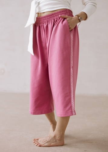 Dresowe spodnie 3/4 do jogi lub na fitness | Strój do jogi | Sklep internetowy SeeMe Shop