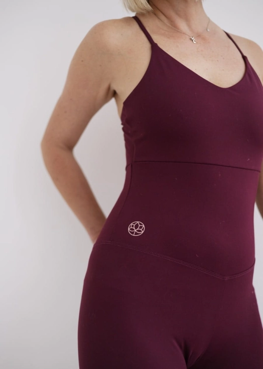 Zabudowany kombinezon do jogi | Strój do jogi | Sklep internetowy SeeMe Shop