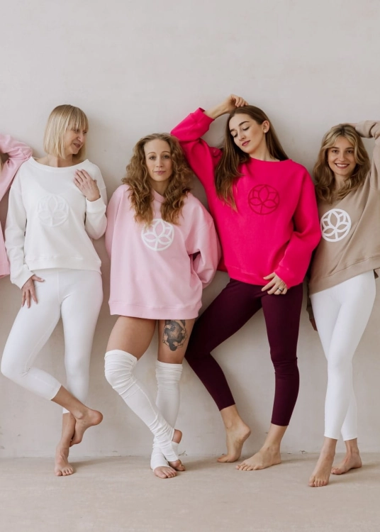 Bluza dresowa z logo SeeMe | Strój na jogę | Bluza fitness | Sklep internetowy SeeMe Shop