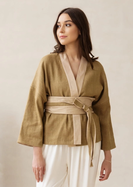 Oliwkowe kimono z wełny z dodatkiem jedwabiu | Sklep internetowy SeeMe Shop
