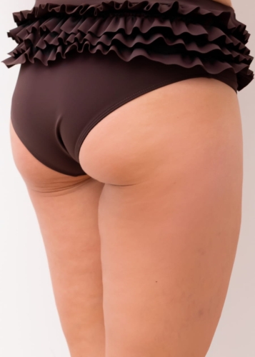 Czekoladowe majtki do pole dance z falbankami | Majtki do twerku z falbankami | Sklep internetowy SeeMe Shop