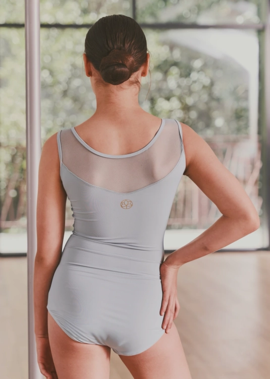 Srebrnoszare body baletowe z siateczką | Strój baletowy dla dzieci | Sklep internetowy SeeMe Shop